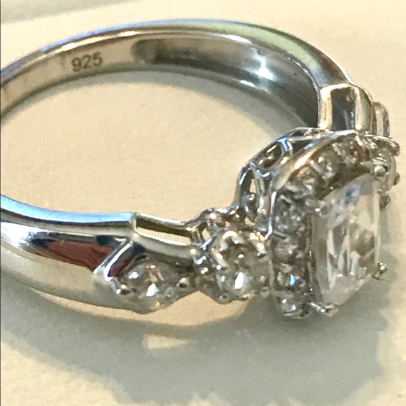 New!🍑 White Zircon,Platinum over Sterling Silver - Picture 2 of 5